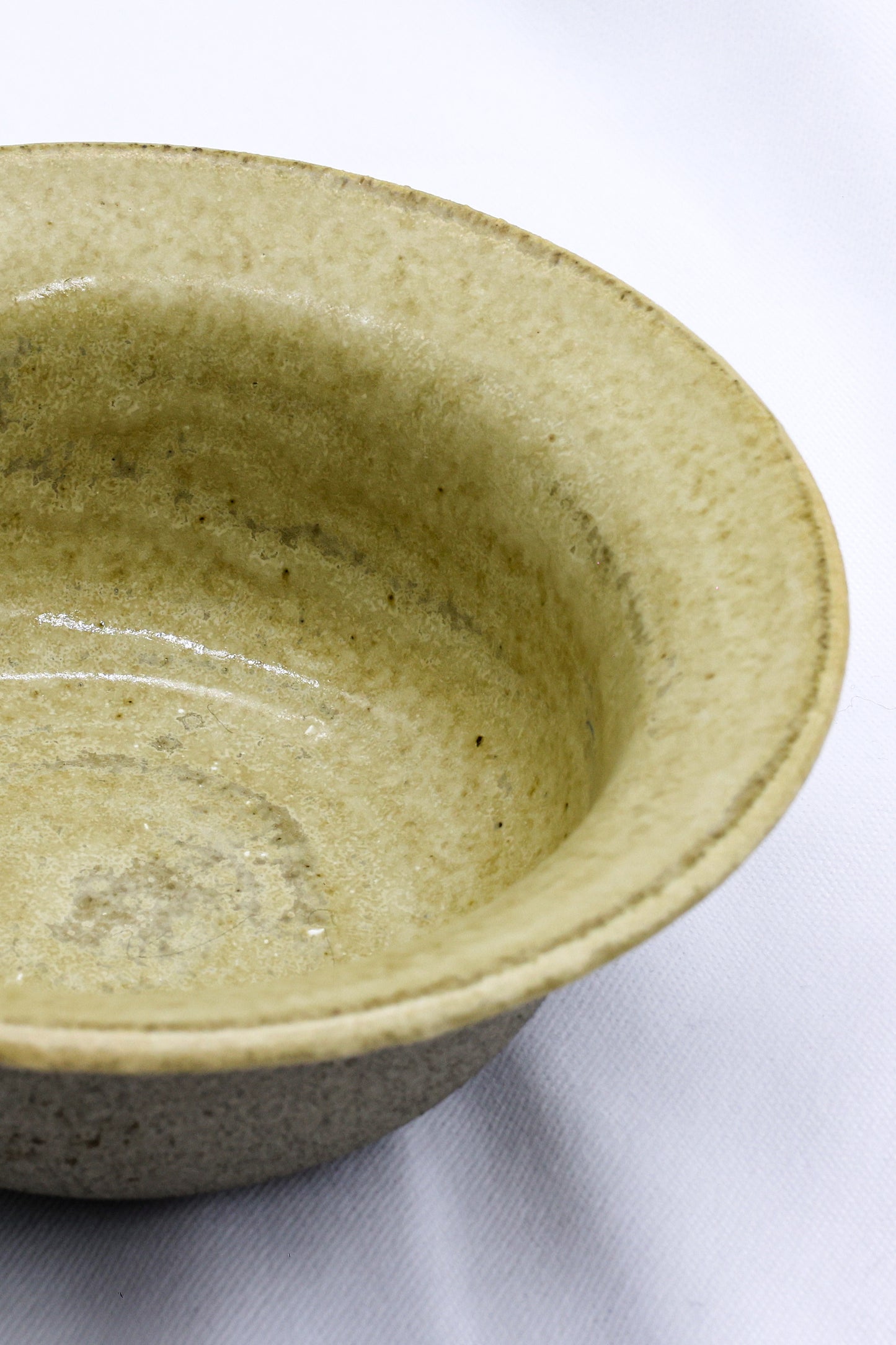 7,5' Pure White Handmade Grey Stoneware Bowl