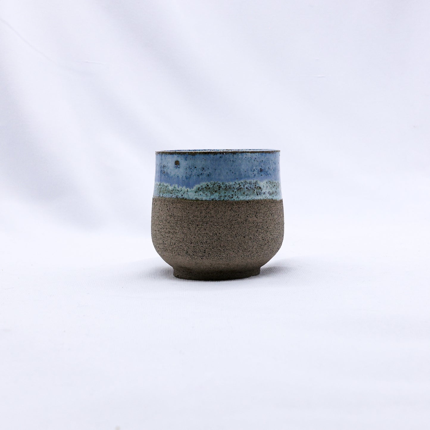 Blulume Tazza Handmade Ceramic Smoked Grey Stoneware Short Cup