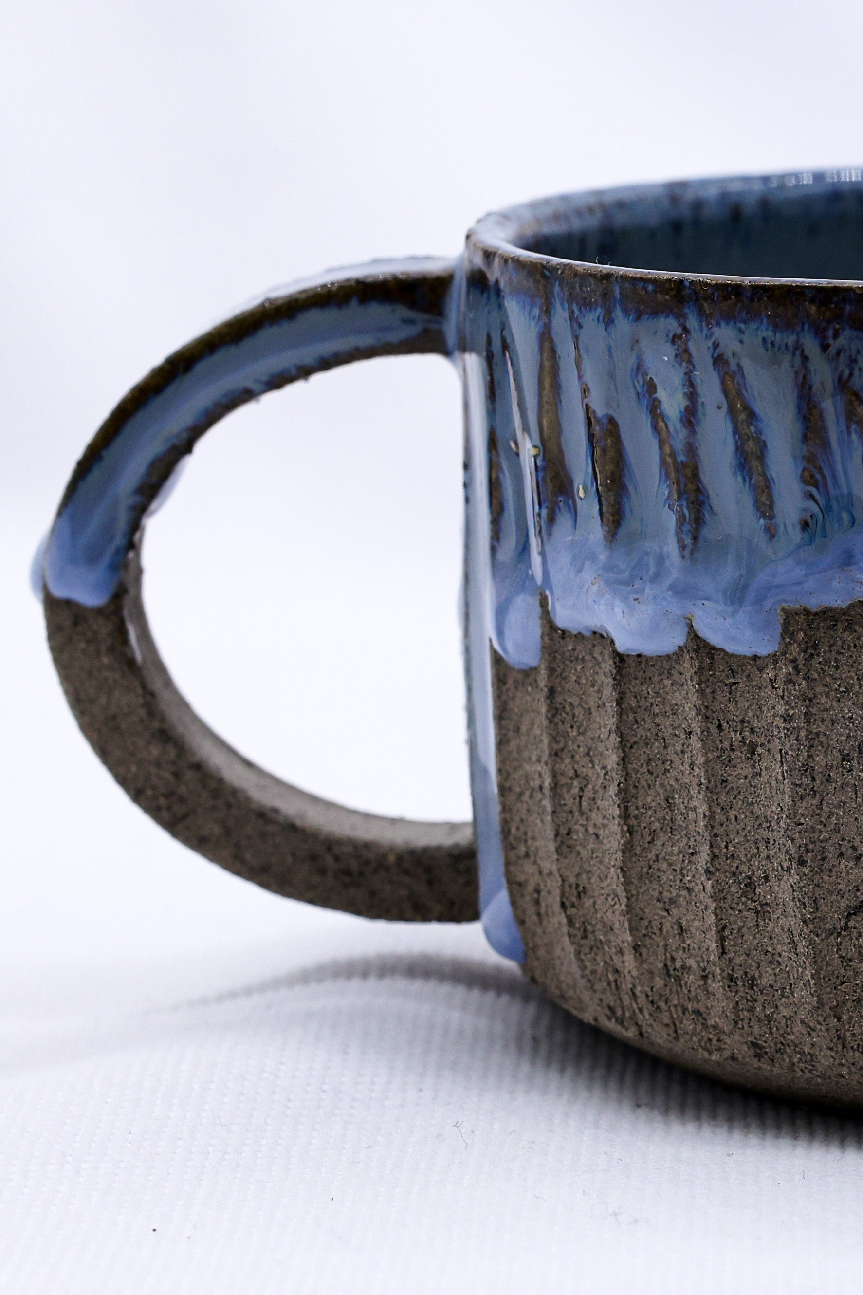 Bianca Arte Handmade Ceramic Smoked Grey Stoneware Mug