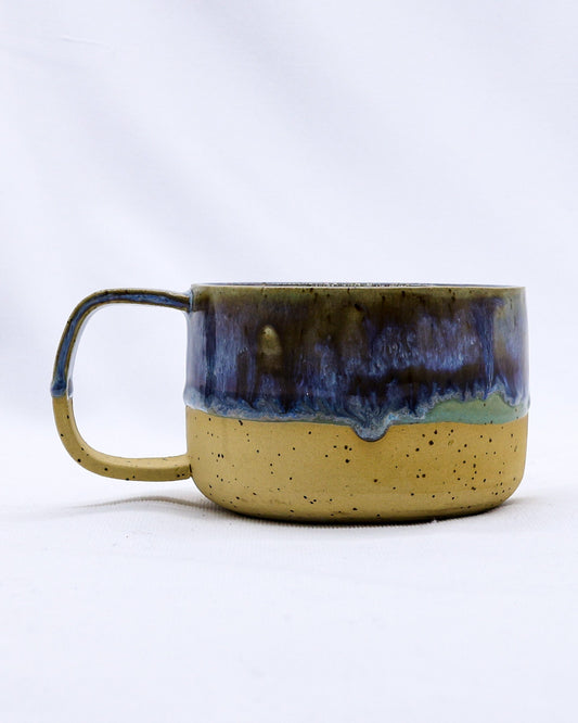 Bluvio Grande Handmade Stoneware Ceramic Mug