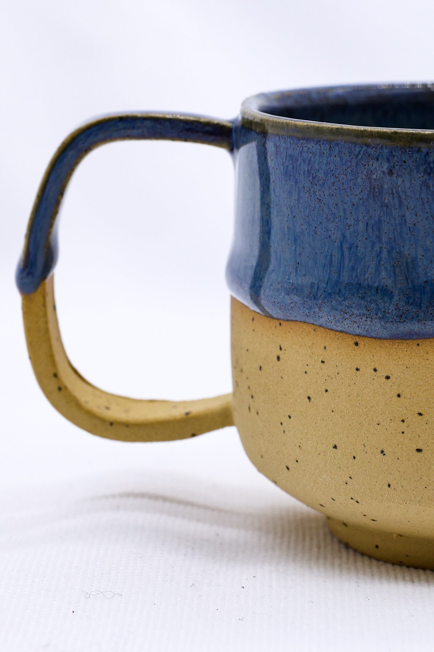 Bluvio Sienna Handmade Stoneware Ceramic Mug