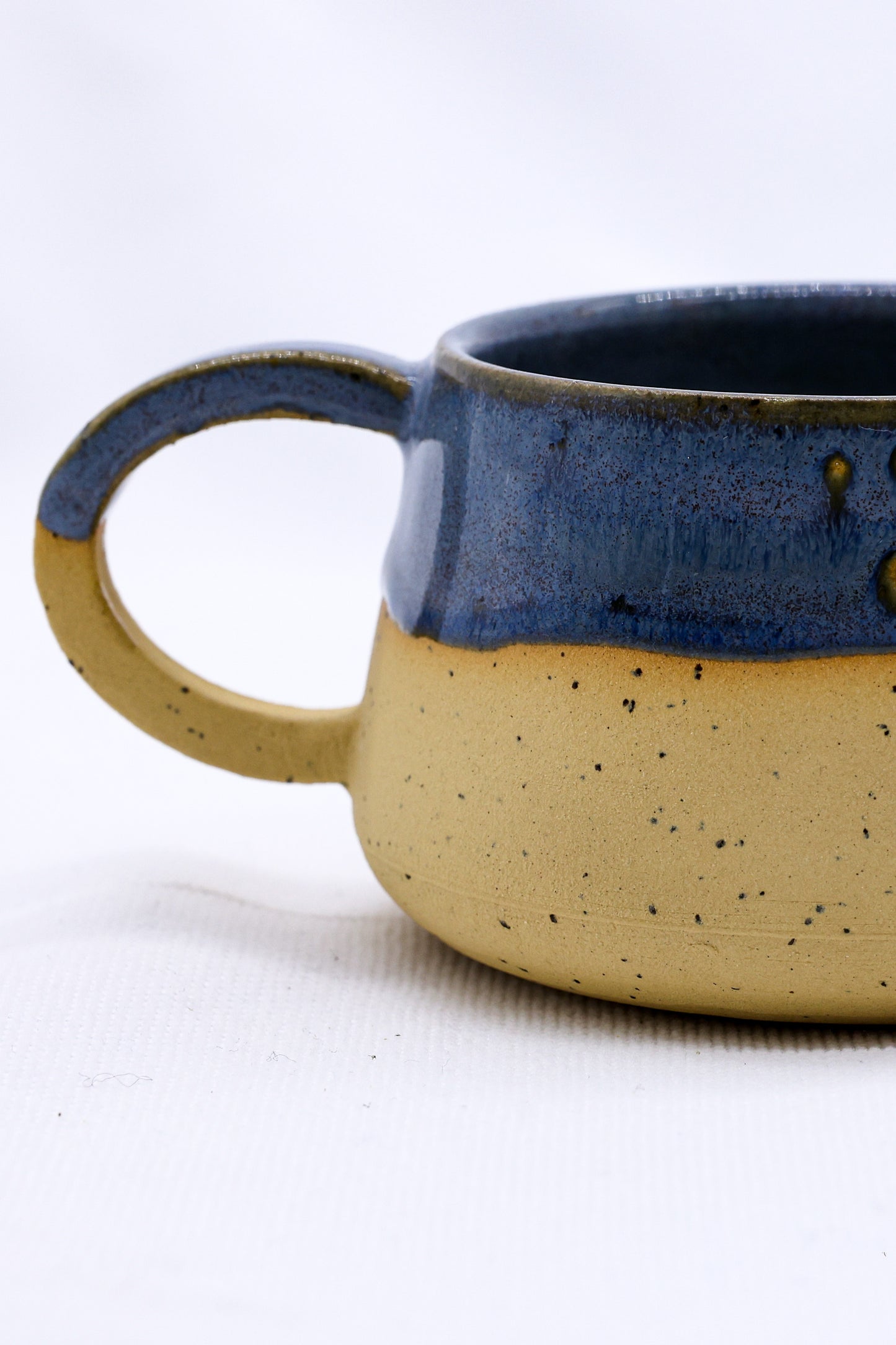 Bluvio Belluma Handmade Stoneware Ceramic Mug