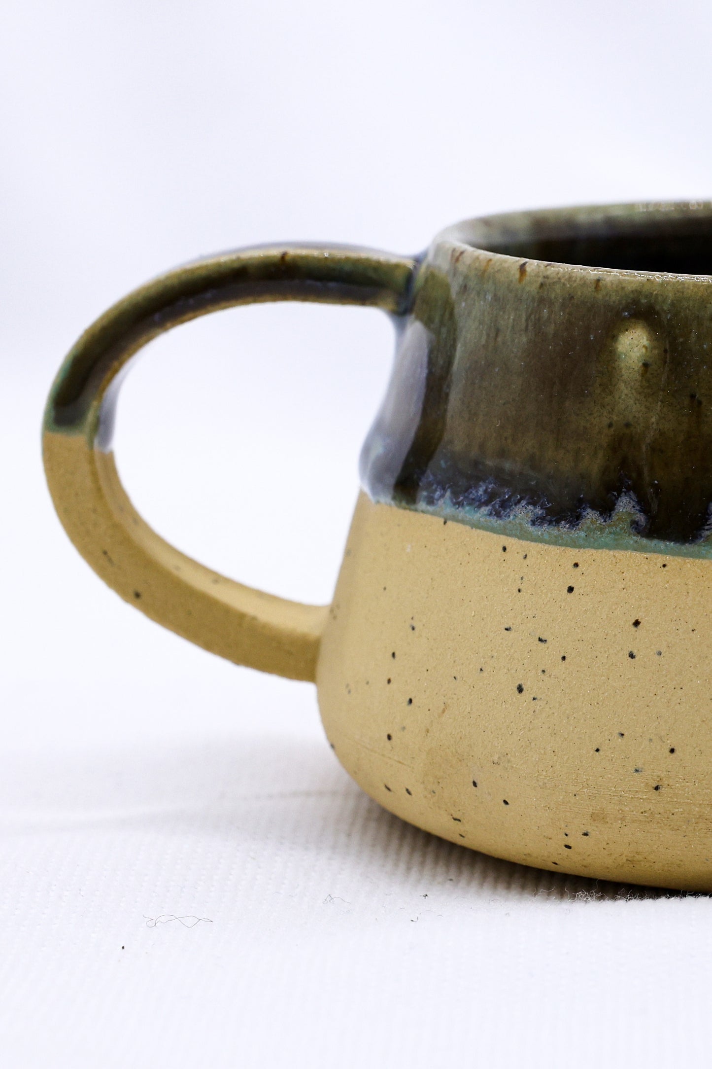 Bluvio Belluma Handmade Stoneware Ceramic Mug