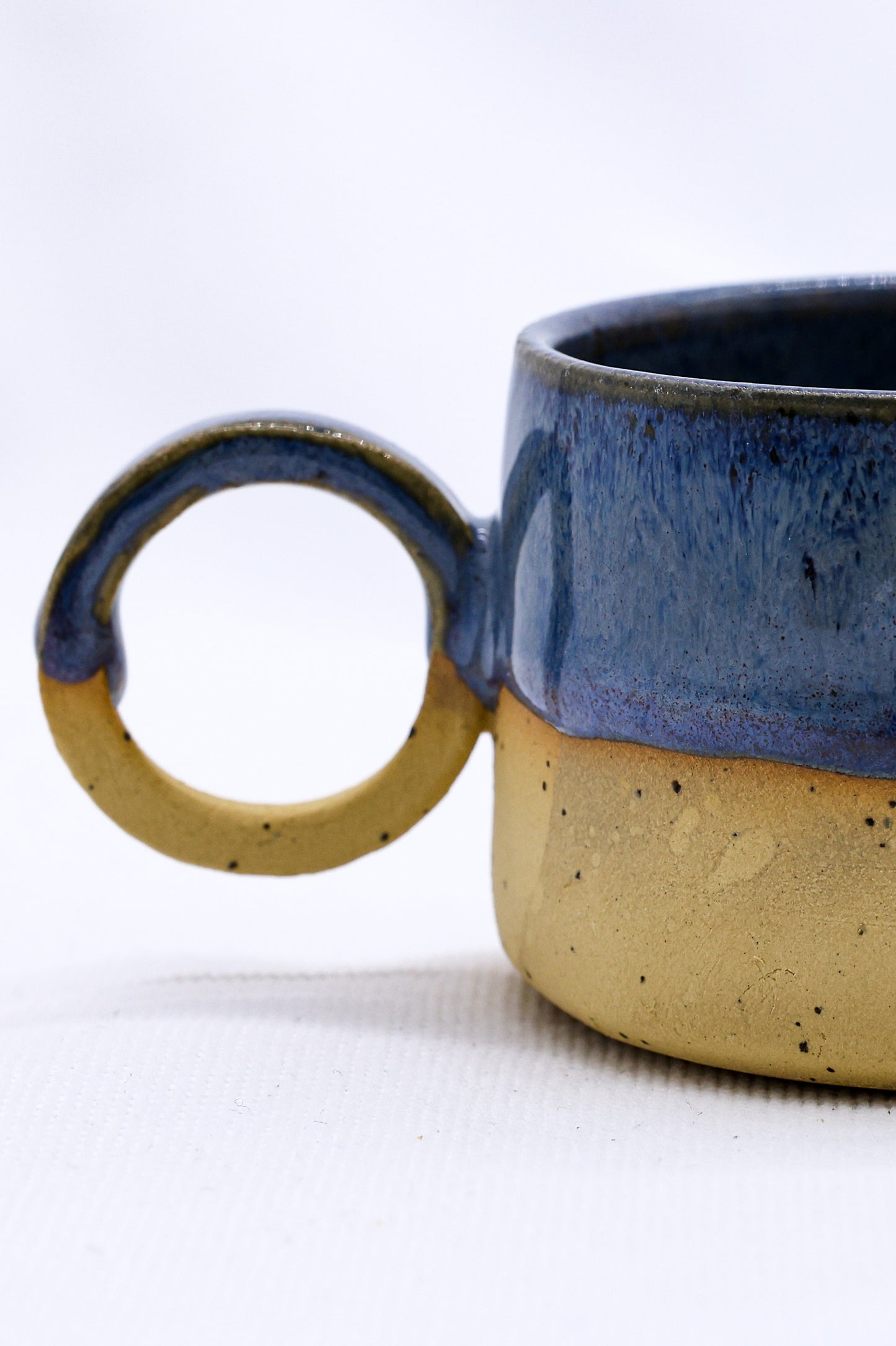 Bluvio Perugia Handmade Stoneware Ceramic Mug